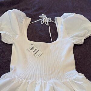 Chic White Puff Sleeve Dress